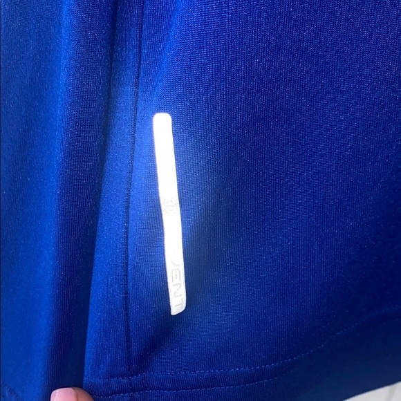 Polo by Ralph Lauren Blue Pullover with Green Accents - Picture 5 of 9